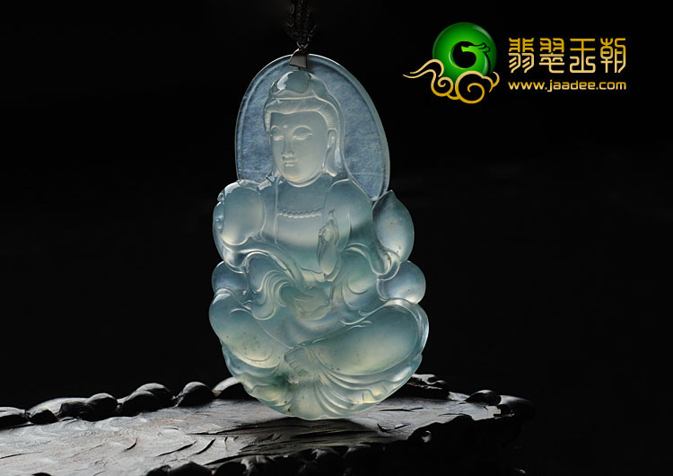 冰玻种晴水缅甸翡翠观音挂件