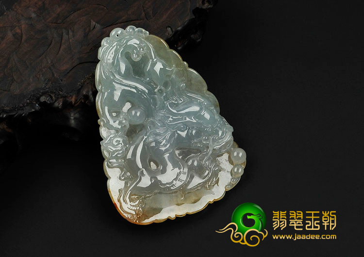 冰种晴水黄翡缅甸翡翠龙成大业挂件