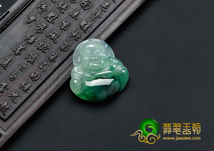 冰种癣加绿缅甸翡翠玉佛挂件