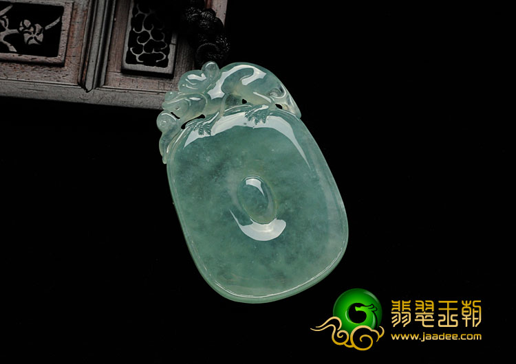 冰种晴水缅甸翡翠福在眼前挂件