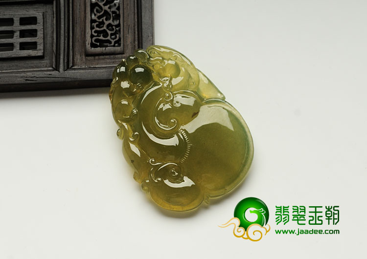 冰玻种褐黄翡缅甸翡翠望子成龙挂件