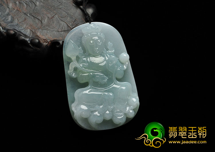 糯冰种晴水缅甸翡翠莲花观音挂件