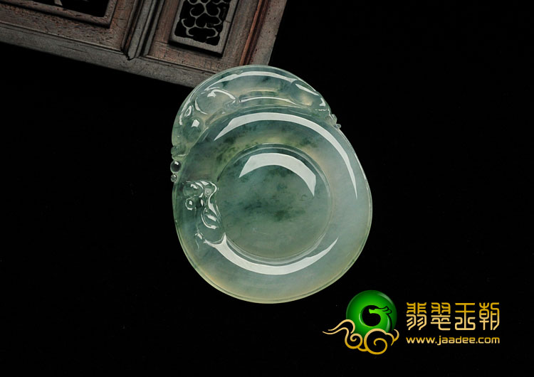 冰种飘花缅甸翡翠双龙如意挂件