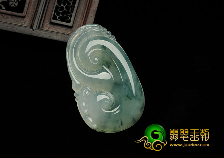 冰种飘花缅甸翡翠如意寿挂件