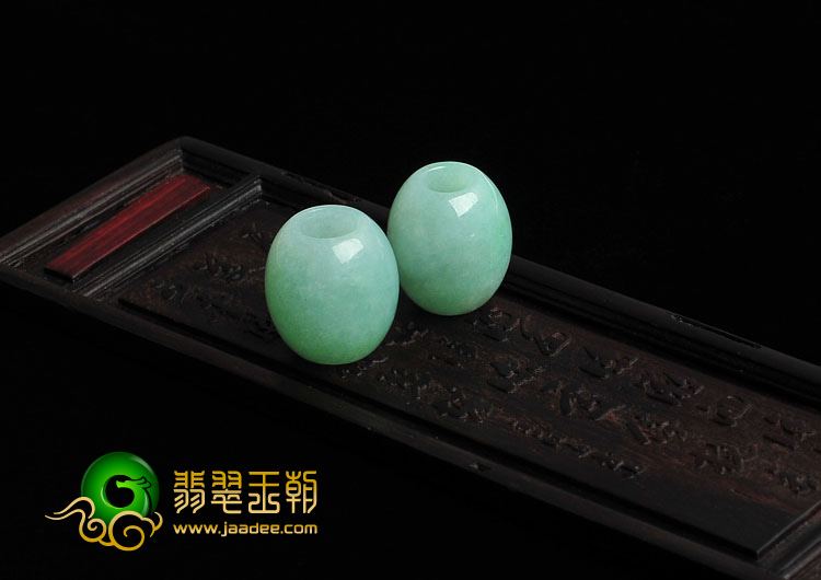 feicui糯冰种晴水缅甸翡翠路路通挂件（单价）