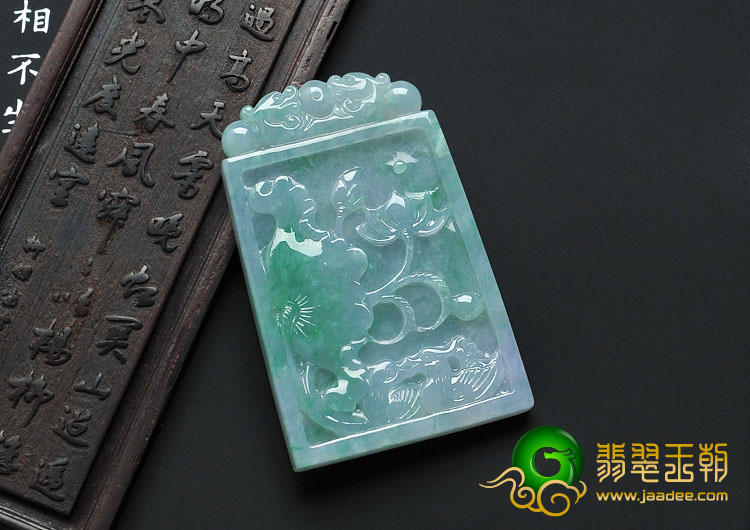 糯冰种翠色缅甸翡翠前程似锦挂件
