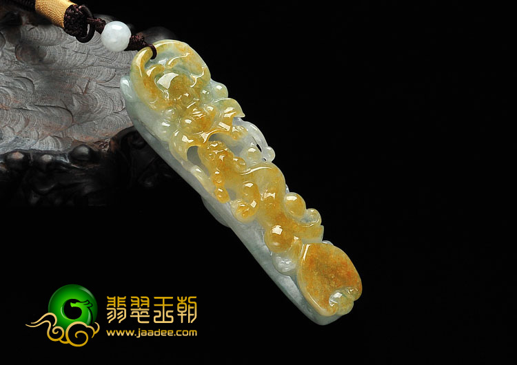 糯冰种黄翡缅甸翡翠望子成龙手玩件