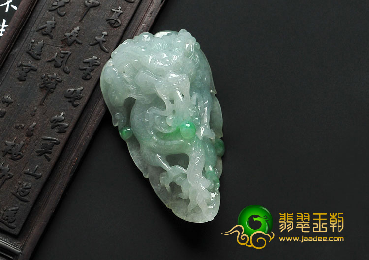 糯冰种晴水略飘翠缅甸翡翠A货一夜成龙挂件