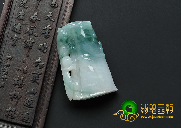 糯冰种飘花缅甸翡翠节节高挂件