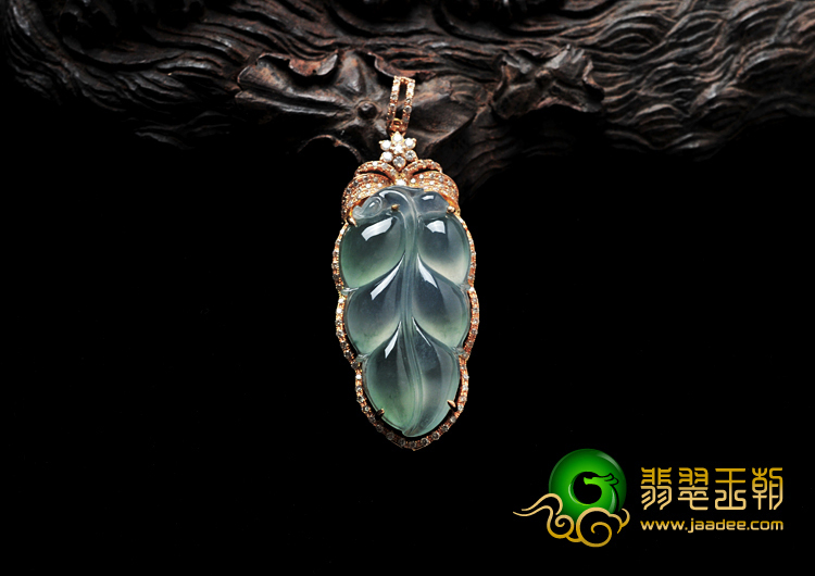 冰玻种晴水缅甸翡翠A货镶玫瑰金金枝玉叶胸坠（真钻）