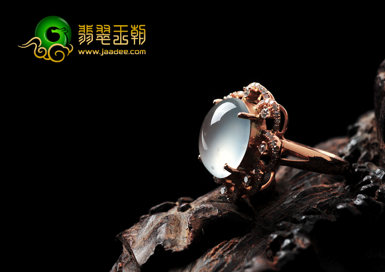 玻璃种缅甸翡翠A货镶玫瑰金花形戒指（真钻）