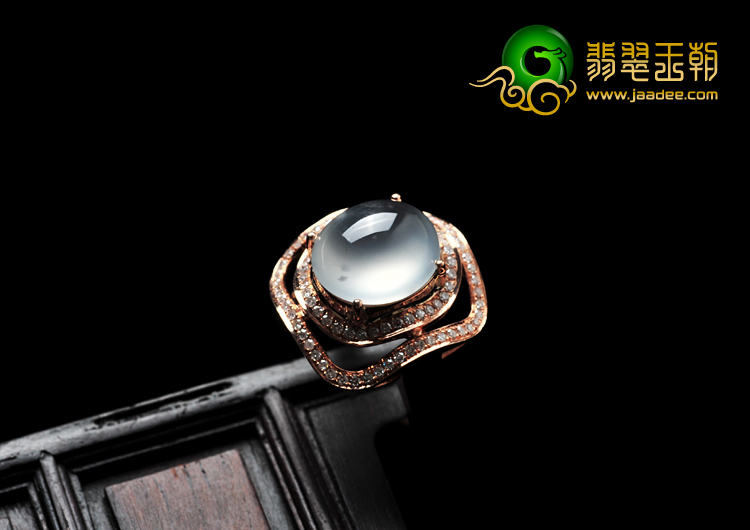 玻璃种缅甸翡翠A货镶玫瑰金戒指（真钻）