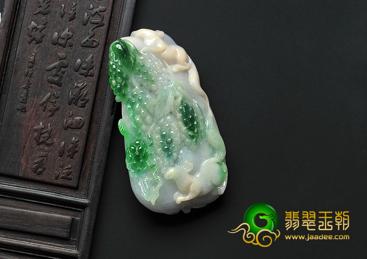 糯冰种紫罗兰翠色缅甸翡翠A货多子多福挂件/手玩件