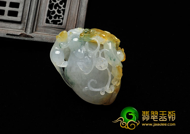 糯冰种黄翡飘花缅甸翡翠A货望子成龙挂件