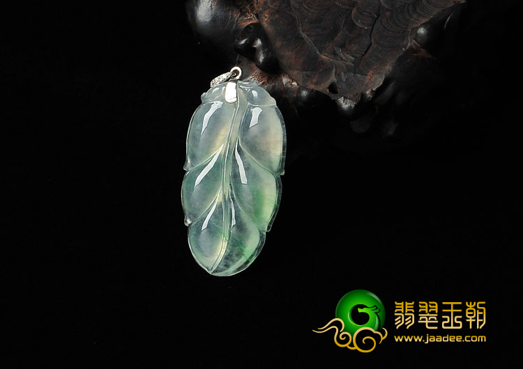 冰种绿晴水缅甸翡翠A货镶白金扣金枝玉叶挂件（真钻）