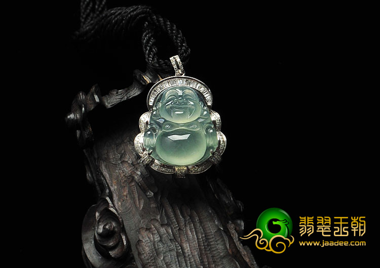 冰玻种晴水缅甸翡翠A货镶白金玉佛胸坠（真钻）
