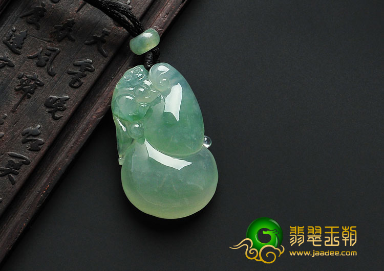 冰种绿晴水缅甸翡翠A货福禄寿挂件
