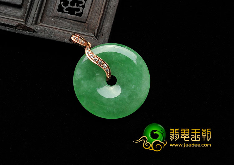 糯冰种翠色满绿缅甸翡翠A货镶玫瑰金平安扣胸坠（真钻）
