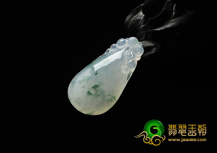 冰种飘花缅甸翡翠A货福瓜挂件