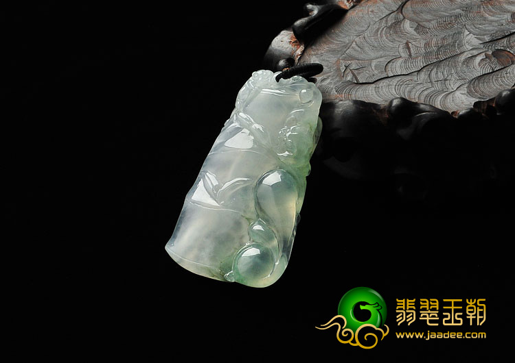 冰种晴水略飘花缅甸翡翠A货节节高挂件