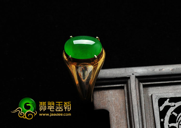 冰种正阳绿满绿缅甸翡翠A货戒面