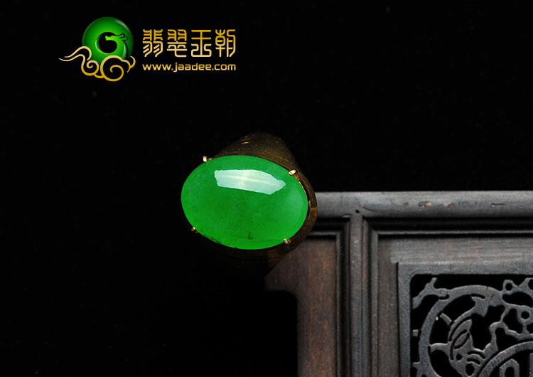 冰种阳绿满绿缅甸翡翠A货戒面
