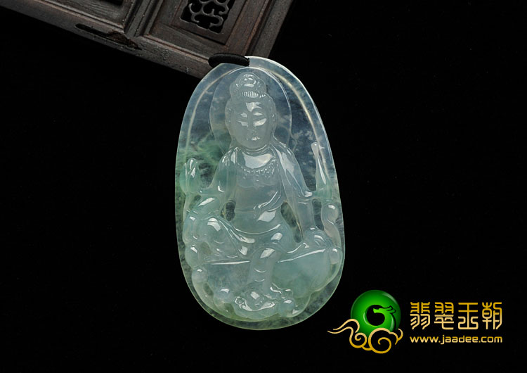 冰玻种绿晴水缅甸翡翠A货坐莲观音挂件