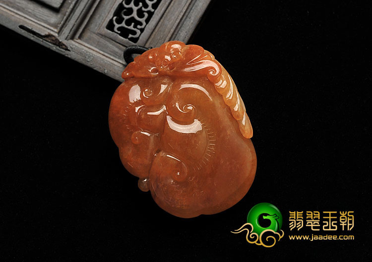 糯冰种红翡缅甸翡翠A货如意挂件
