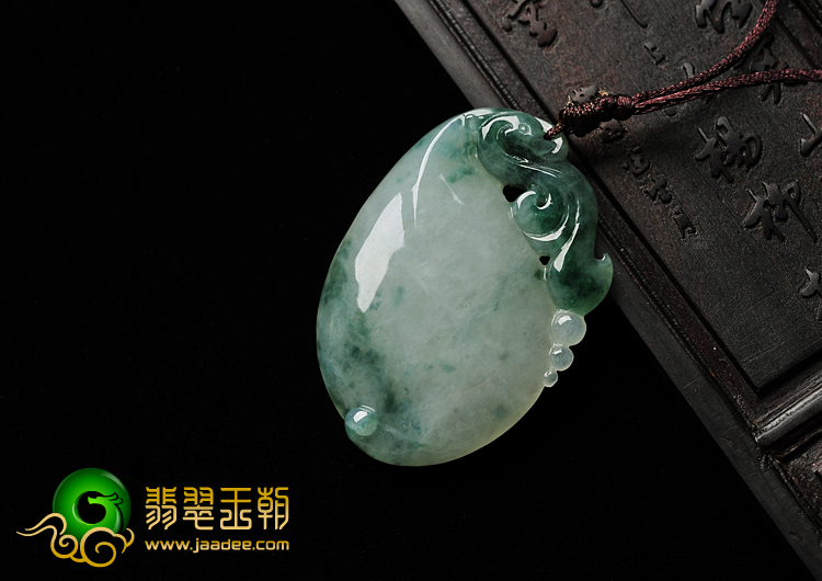 糯冰种飘花缅甸翡翠A货福瓜挂件