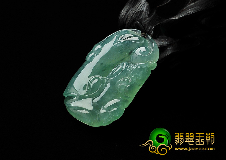 冰种飘花缅甸翡翠A货福瓜挂件
