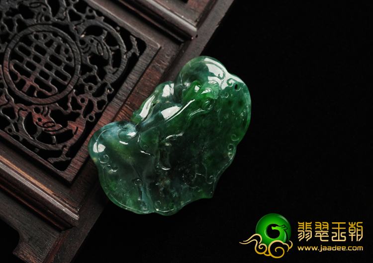 冰种菠菜绿缅甸翡翠A货如意灵芝挂件