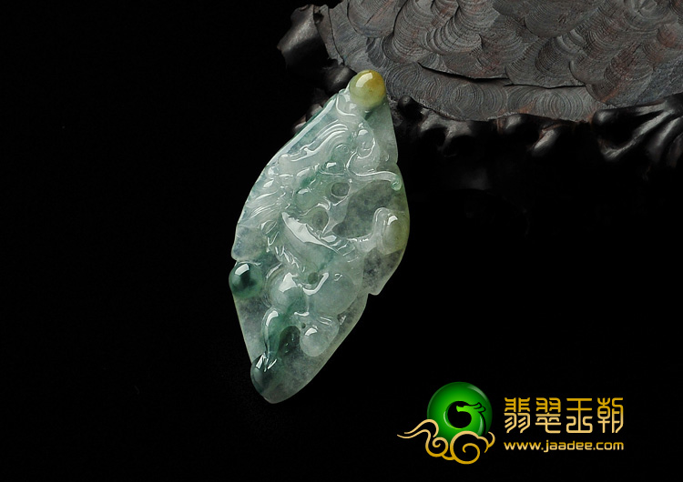 冰种飘花缅甸翡翠A货一夜成龙挂件