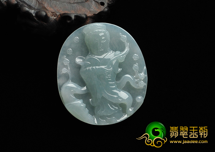 糯冰种晴水缅甸翡翠A货踏雪寻梅挂件