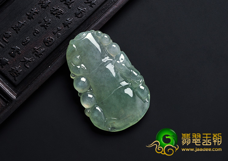 冰种晴水缅甸翡翠A货节节高挂件