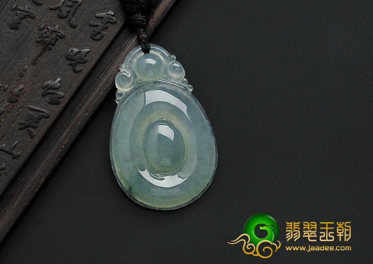 冰种略飘花缅甸翡翠A货福在眼前挂件