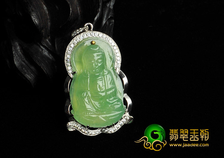 冰种绿晴水缅甸翡翠A货镶白金观音胸坠（真钻）