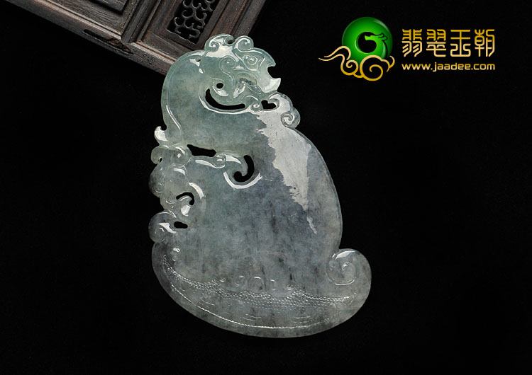 冰种（乌鸡种）墨色略带晴水缅甸翡翠A货龙凤挂件