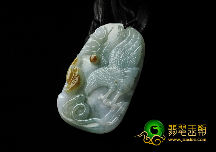 细糯种晴水带黄翡缅甸翡翠A货鹰捕蛇挂件