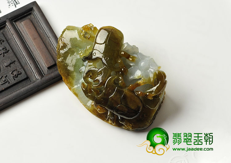 糯冰种黄翡缅甸翡翠A货富甲天下挂件