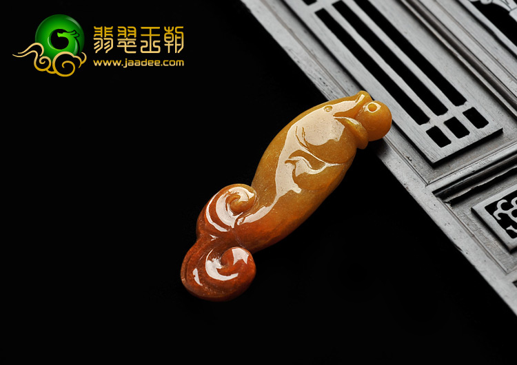 细糯种红黄翡缅甸翡翠A货鲤鱼戏珠挂件