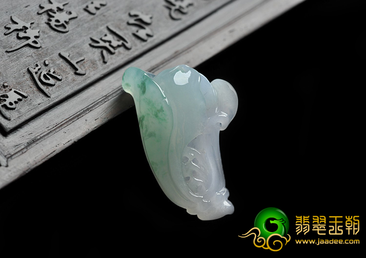 冰种晴水紫罗兰飘花缅甸翡翠A货玉兰花挂件