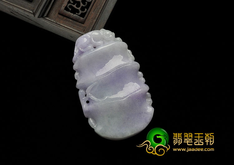 细糯种春带彩缅甸翡翠A货节节高挂件