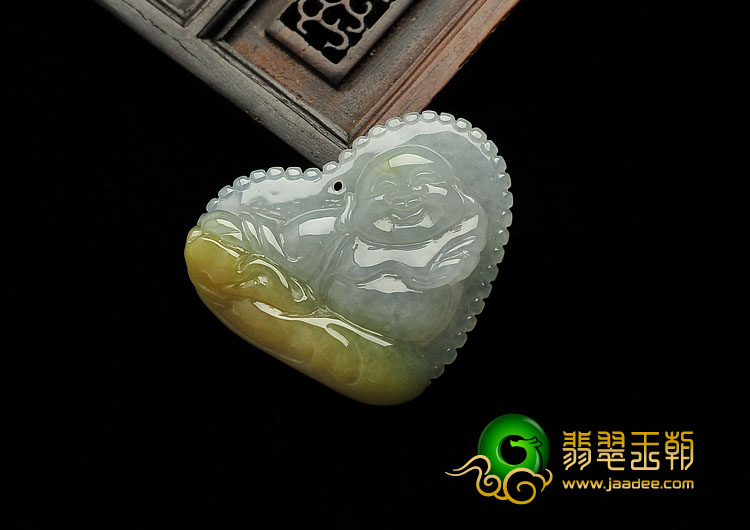 糯冰种黄翡缅甸翡翠A货佛在心中挂件