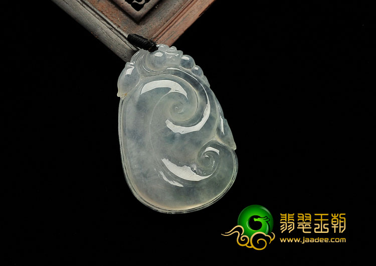 冰种淡晴水缅甸翡翠A货如意挂件