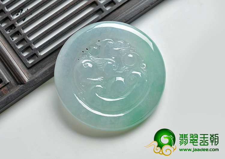 冰种晴水飘翠缅甸翡翠A货圆龙牌挂件