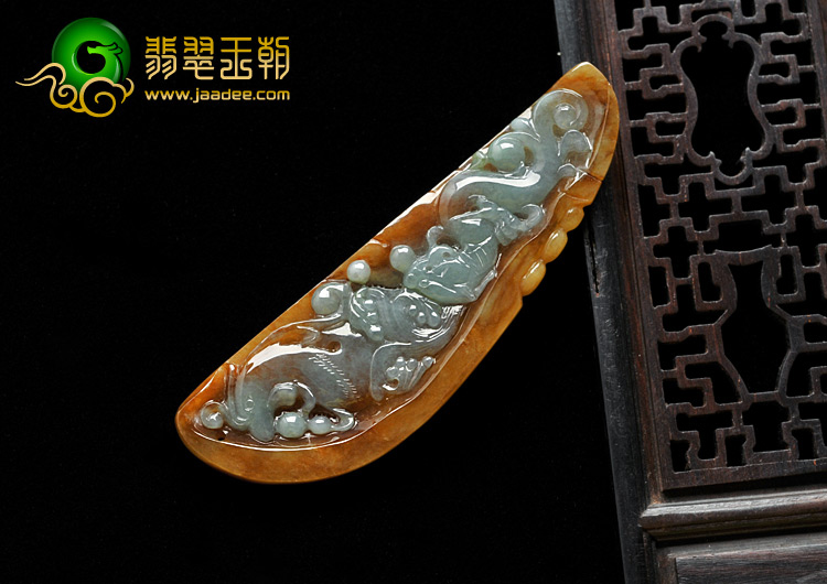糯冰种褐红黄翡缅甸翡翠A货龙凤牌挂件