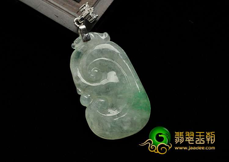 冰种飘翠缅甸翡翠A货如意挂件
