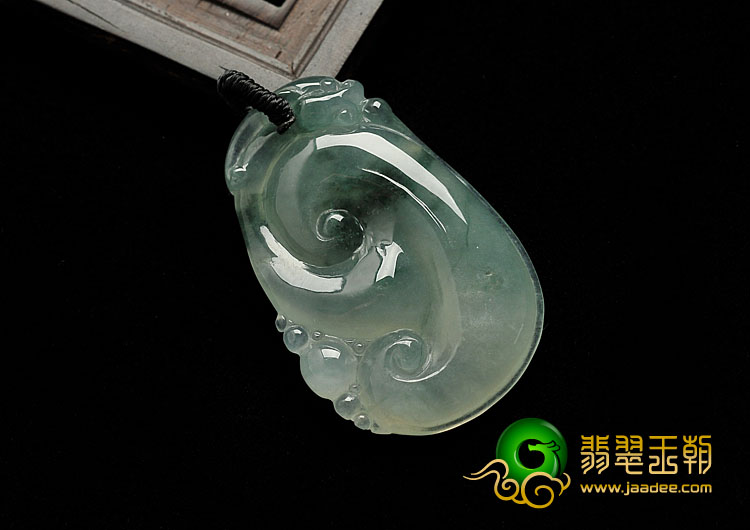 冰种飘花缅甸翡翠A货如意挂件