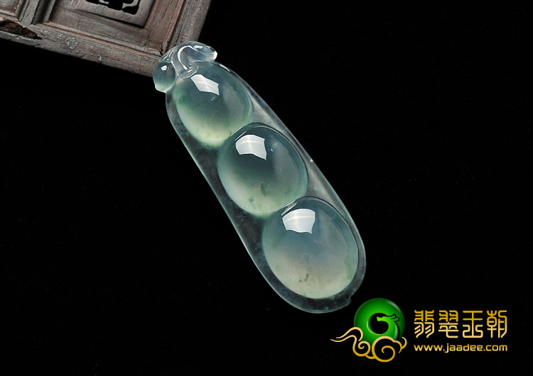 冰玻种晴水飘花缅甸翡翠A货四季豆挂件（单价）