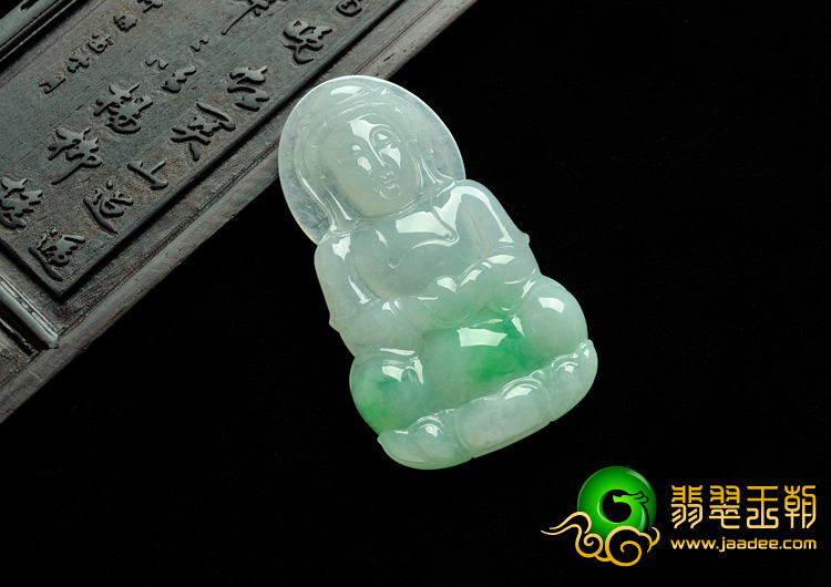 糯冰种翠色缅甸翡翠A货观音挂件